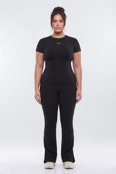 https://cdn.shopify.com/s/files/1/0293/9277/files/01-22-26_S6PM_33_B12504SP1305_Black_RA_AA_20-08-02_67650-1_ES_ES_AB_EH_JA_ES_PLUS.jpg?v=1778883874&with=400&height=600